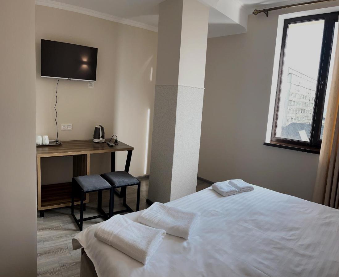 Hotel Nova 比什凯克 外观 照片