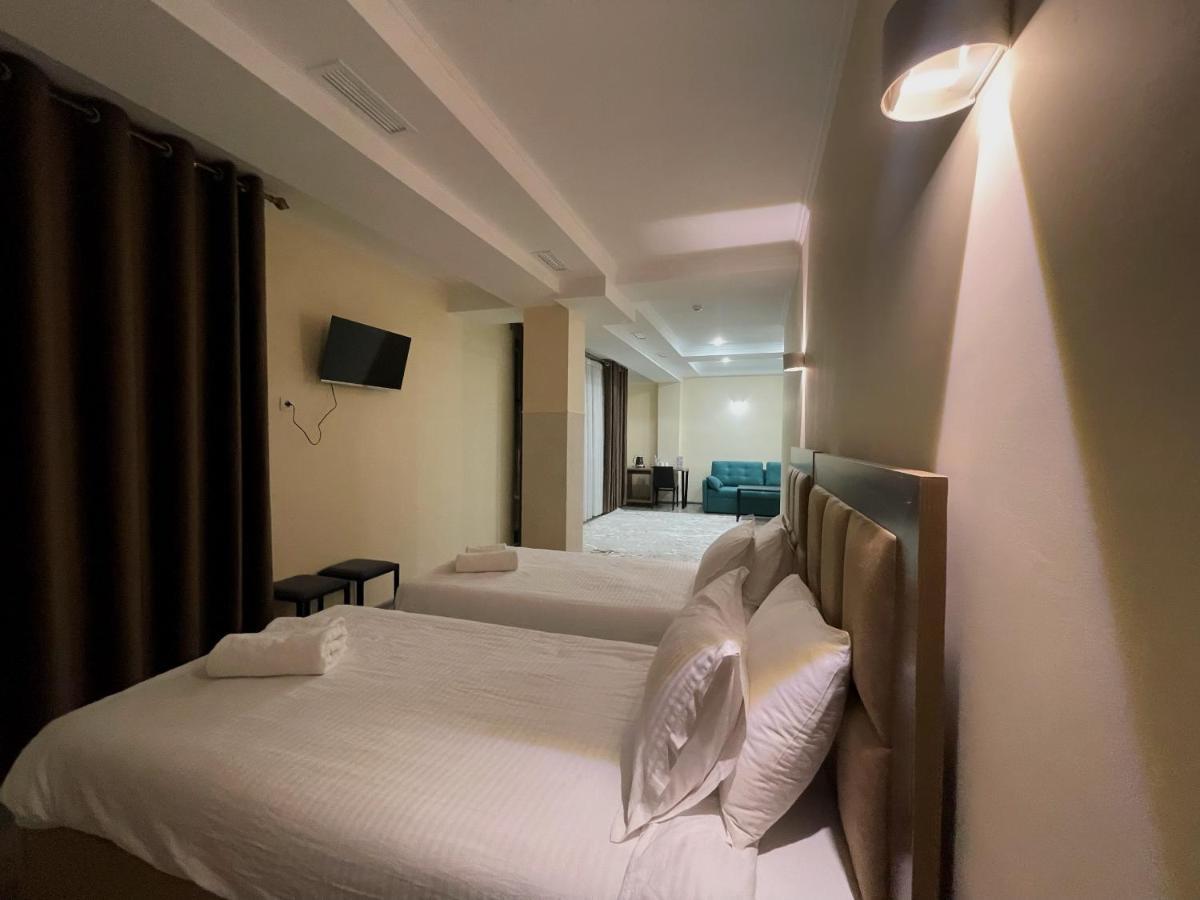 Hotel Nova 比什凯克 外观 照片